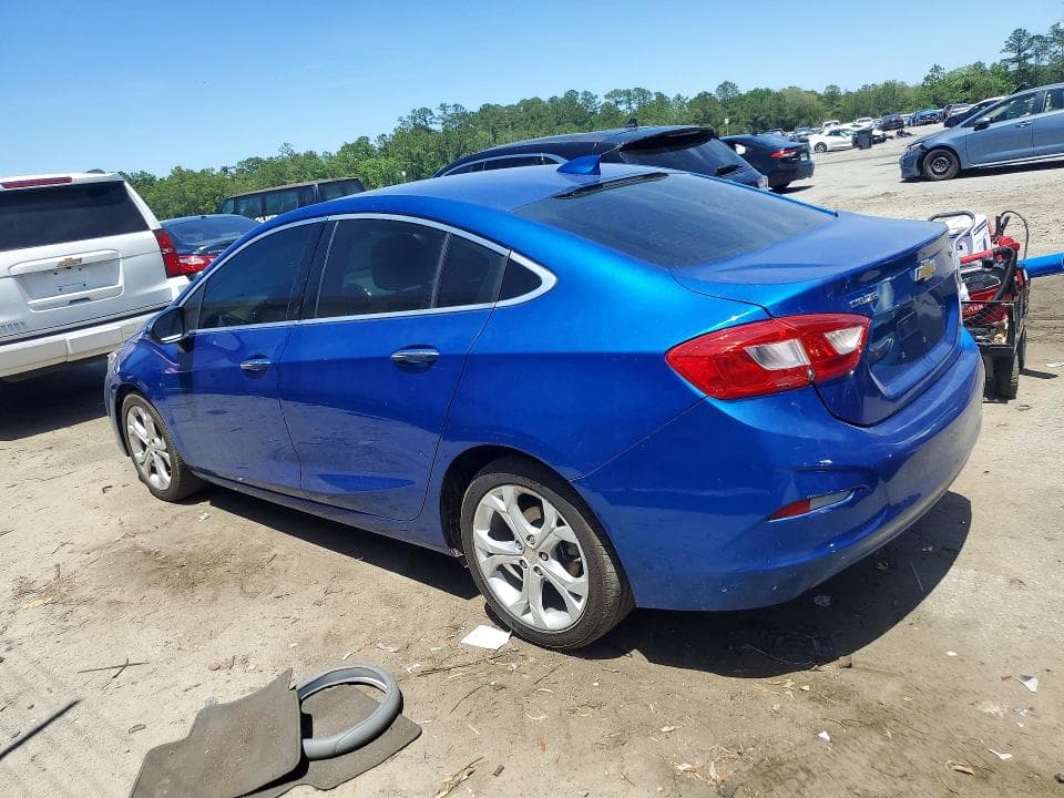2017 CHEVROLET CRUZE 2