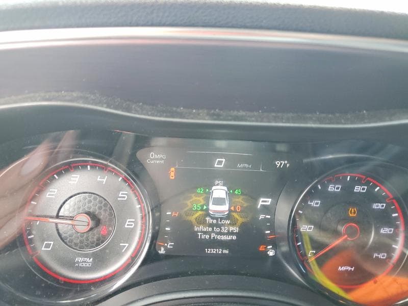 2018 DODGE CHARGER 9