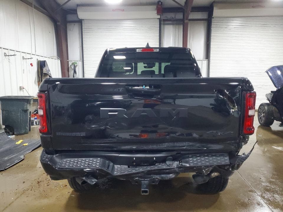 2026 RAM 1500 BIG HORN 6