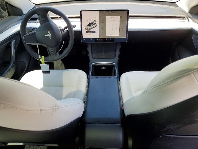 2021 TESLA MODEL 3 8