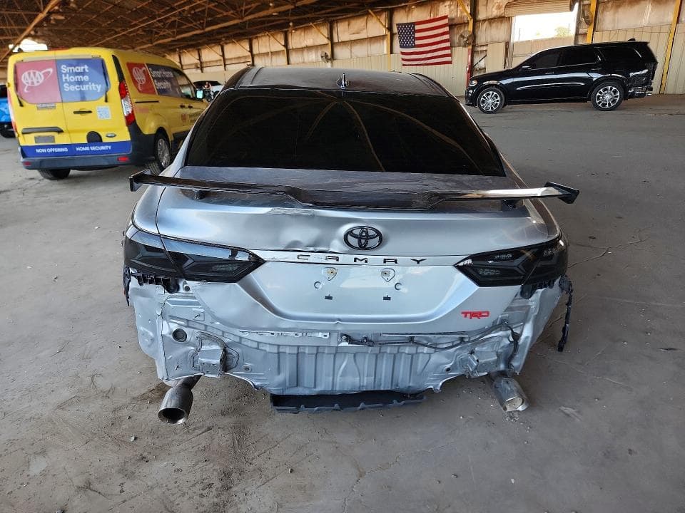 2020 TOYOTA CAMRY TRD 6