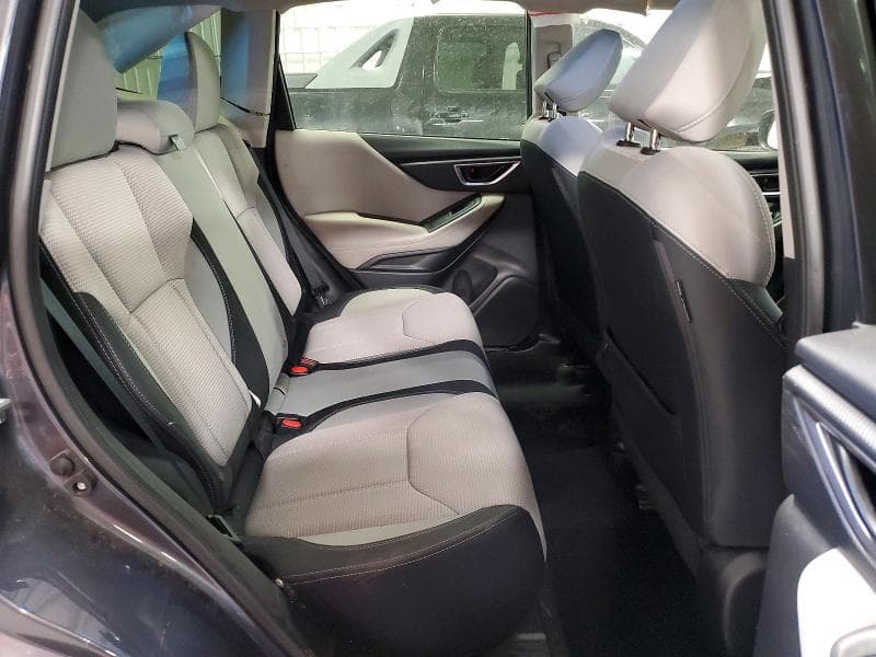 2023 SUBARU FORESTER 11