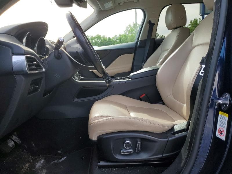 2020 JAGUAR F-PACE PREMIUM 7