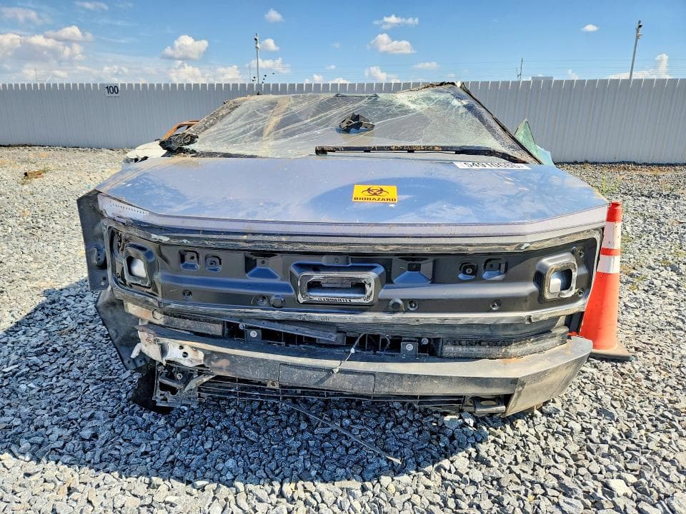 2024 TESLA CYBERTRUCK 5
