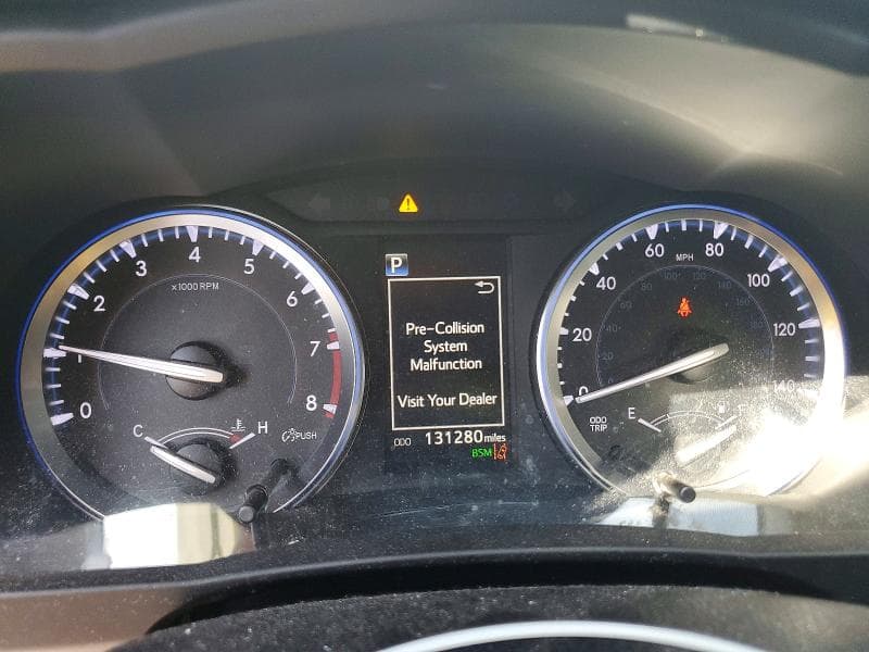2017 TOYOTA HIGHLANDER XLE 9