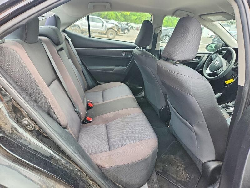 2018 TOYOTA COROLLA LE 10