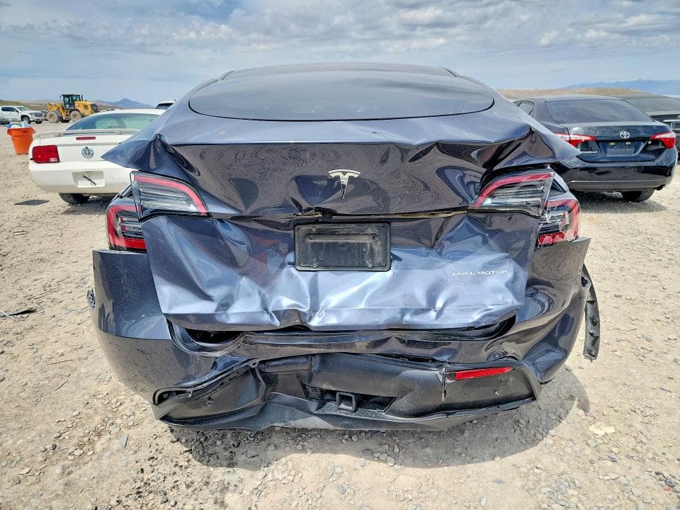 2023 TESLA MODEL Y 6