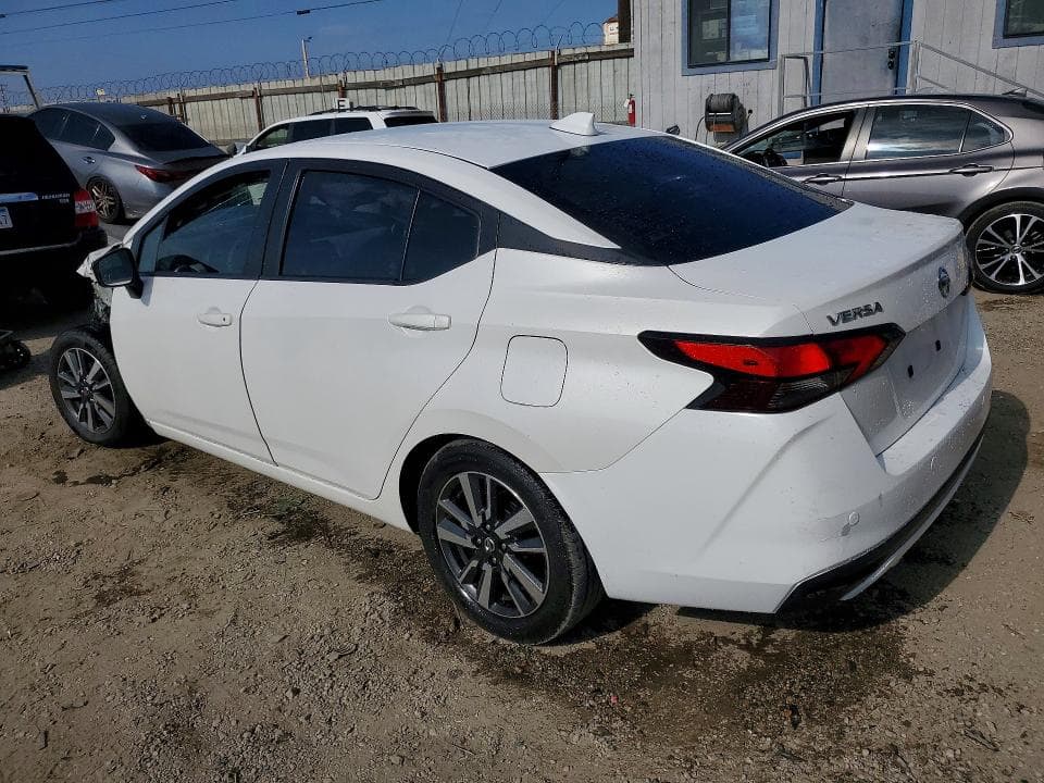 2021 NISSAN VERSA SV 2