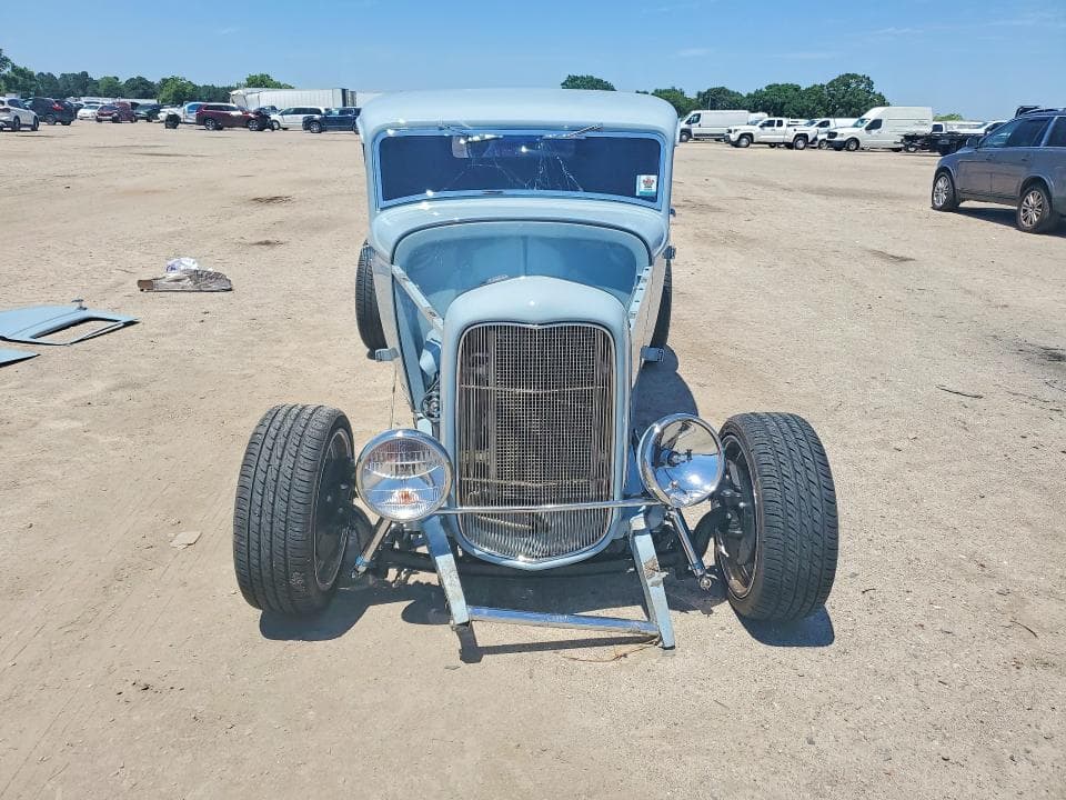 1932 FORD MODEL B 5