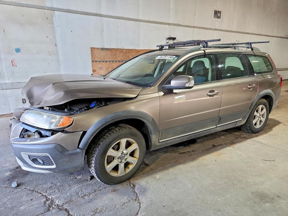 2008 VOLVO XC70 - 1