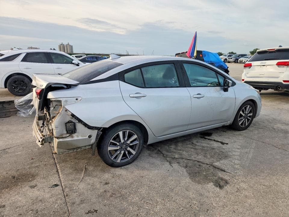 2020 NISSAN VERSA SV 3