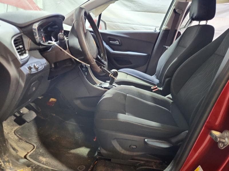 2020 CHEVROLET TRAX 1LT 7