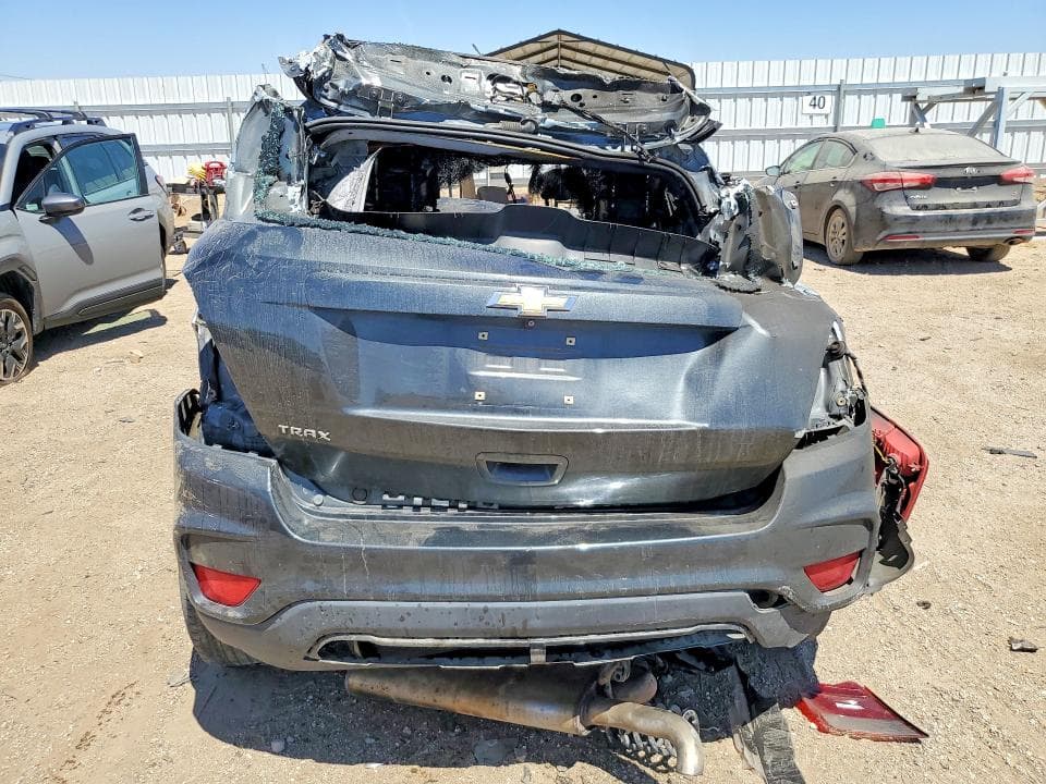 2020 CHEVROLET TRAX LS 6