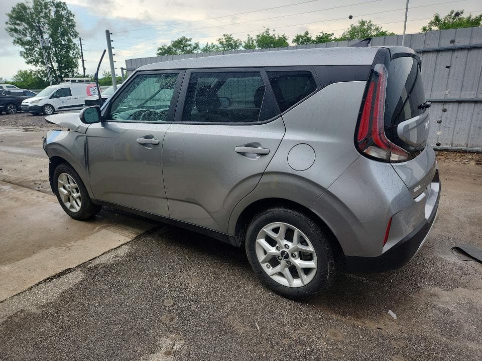 2025 KIA SOUL LX 2