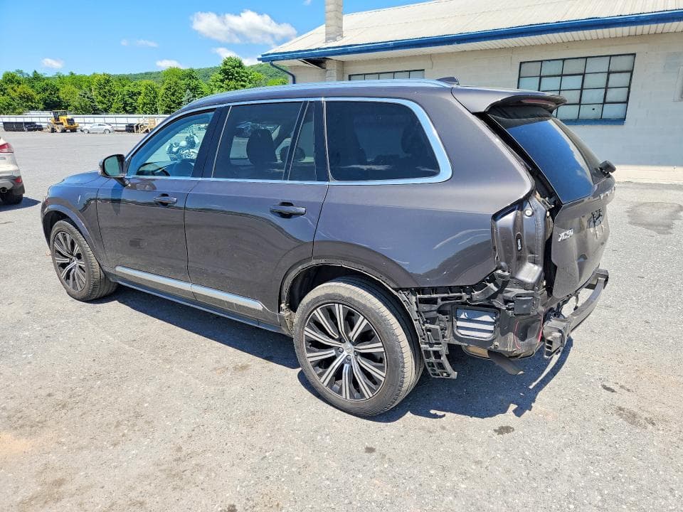 2024 VOLVO XC90 PLUS 2