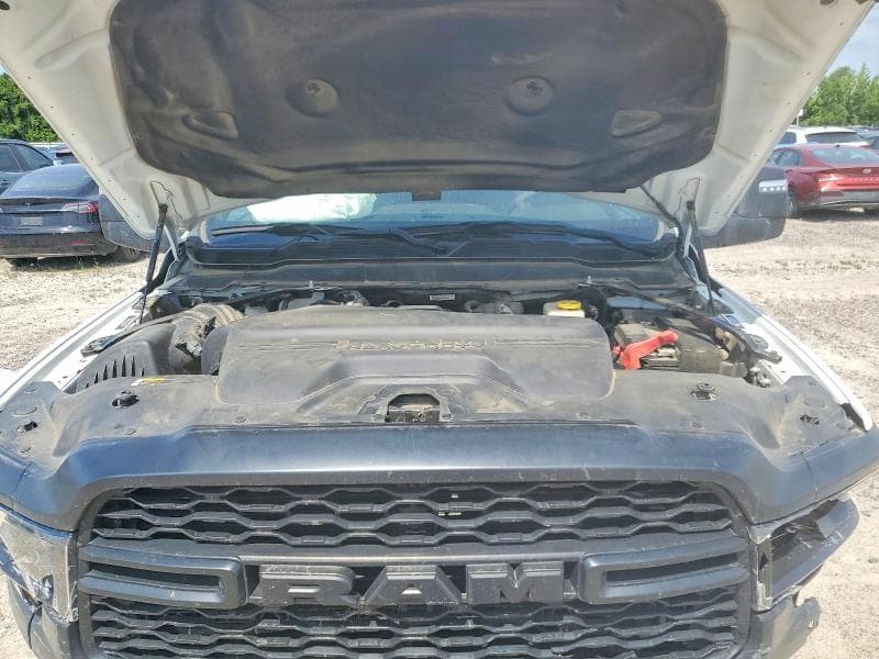2023 RAM 3500 TRADESMAN 11