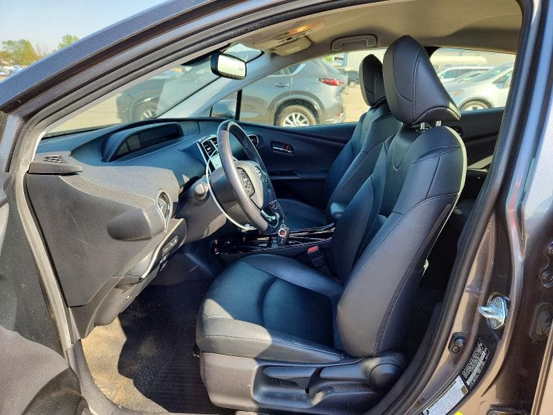 2022 TOYOTA PRIUS XLE AWD-E 7