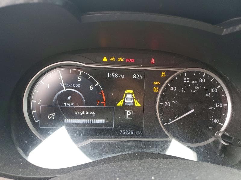 2021 NISSAN VERSA SV 9