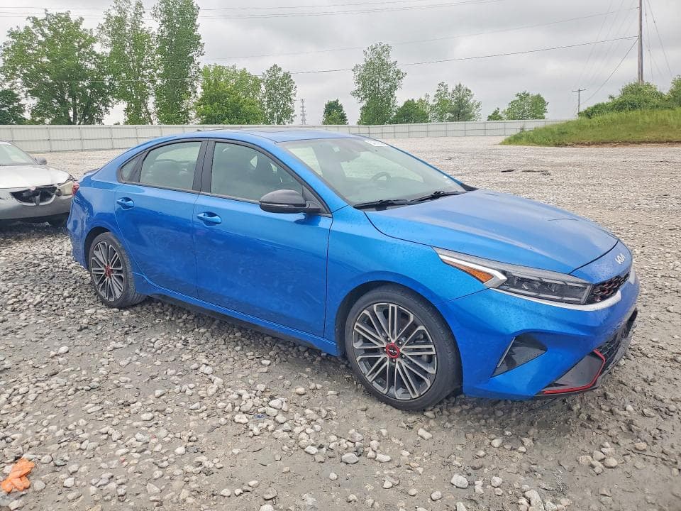 2022 KIA FORTE GT 7