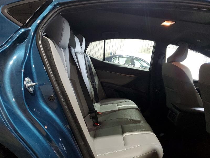 2025 TOYOTA CAMRY SE 10