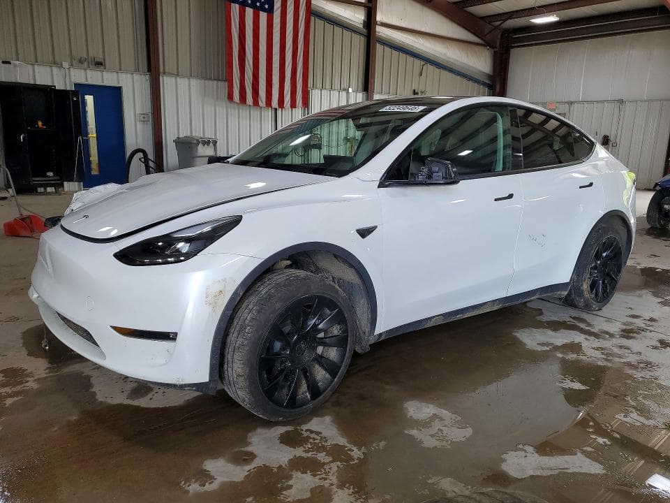 2023 TESLA MODEL Y - 1