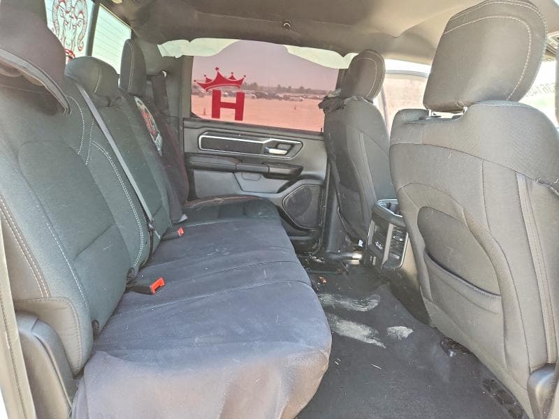 2025 RAM 1500 BIG HORN 10