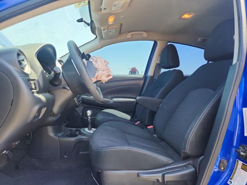 2017 NISSAN VERSA 1.6 SV 7
