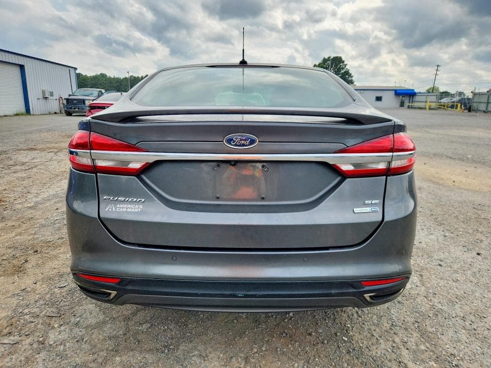 2018 FORD FUSION SE 6