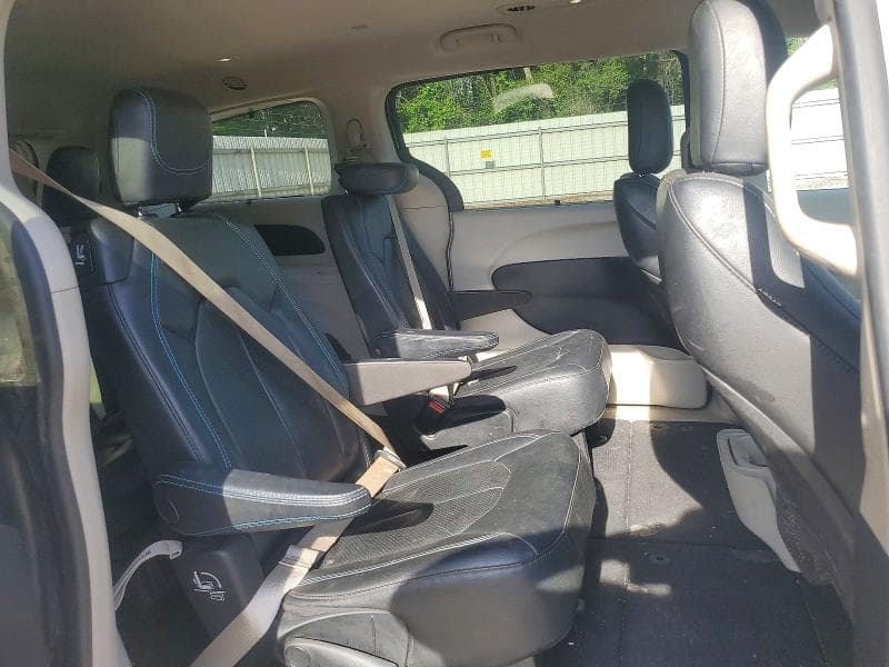 2021 CHRYSLER PACIFICA TOURING L 11