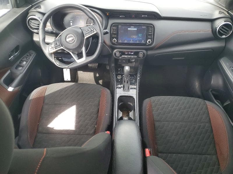 2022 NISSAN KICKS SR 8