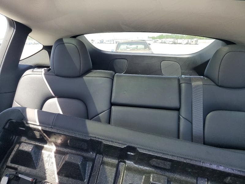 2022 TESLA MODEL Y 10