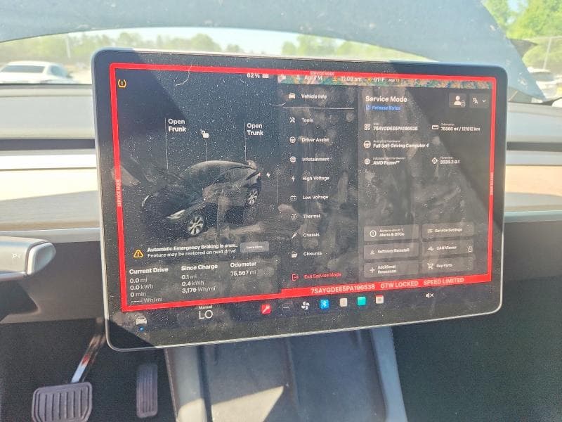 2023 TESLA MODEL Y 9