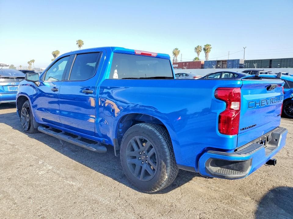 2025 CHEVROLET SILVERADO C1500 CUSTOM 2