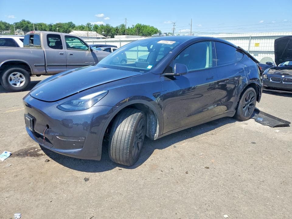2024 TESLA MODEL Y - 1