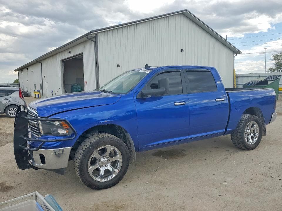 2017 RAM 1500 SLT - 1