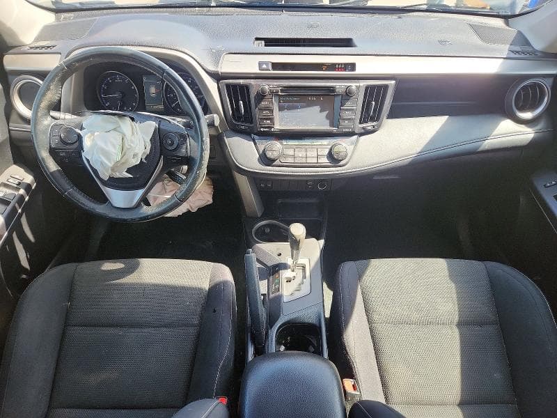 2017 TOYOTA RAV4 XLE 8