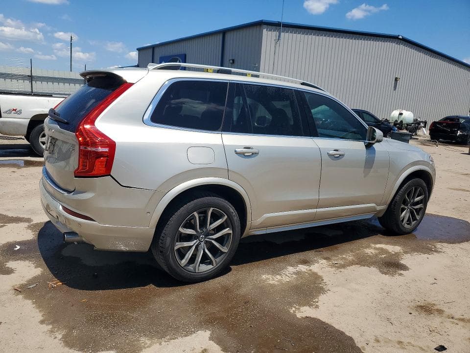 2018 VOLVO XC90 T5 3