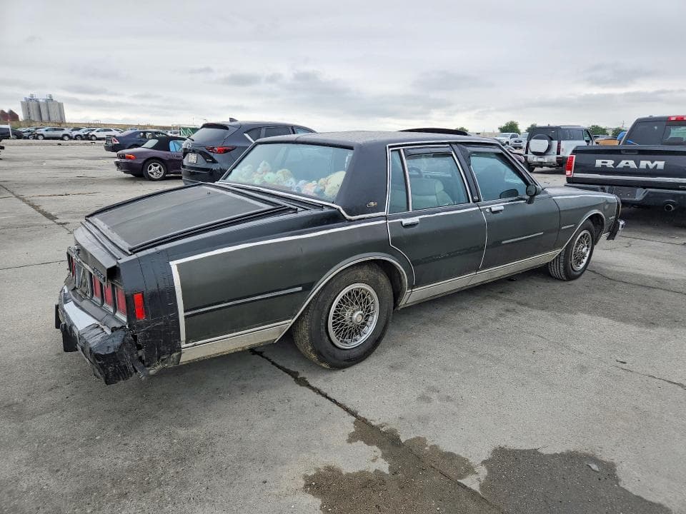 1983 CHEVROLET CAPRICE CLASSIC 3