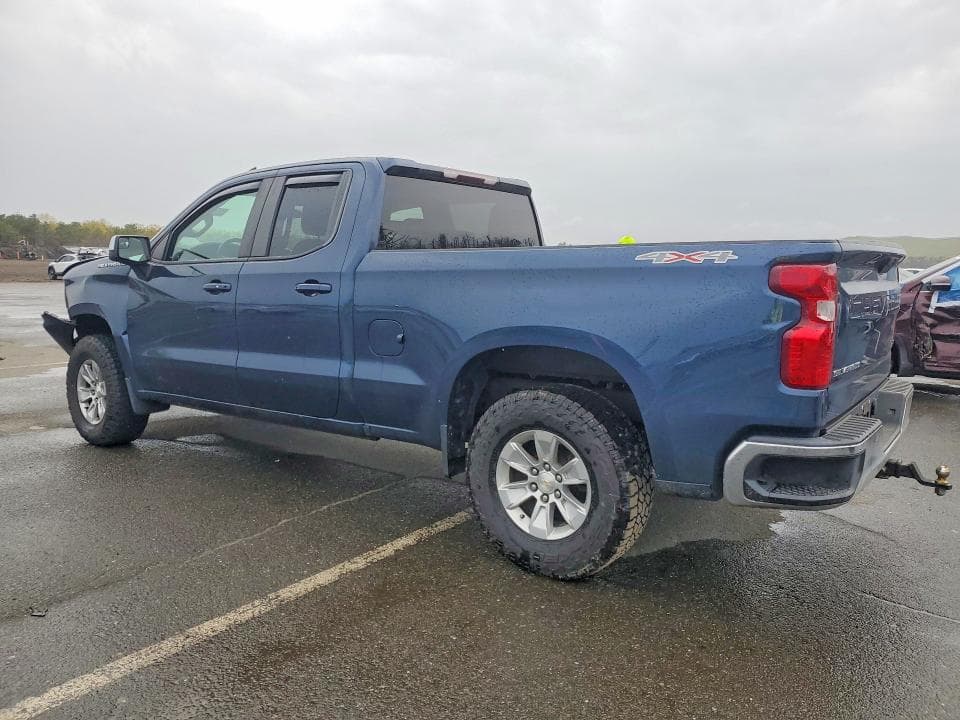 2021 CHEVROLET SILVERADO K1500 LT 2