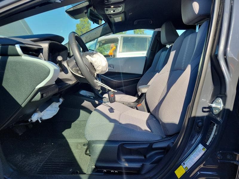 2025 TOYOTA COROLLA SE 7