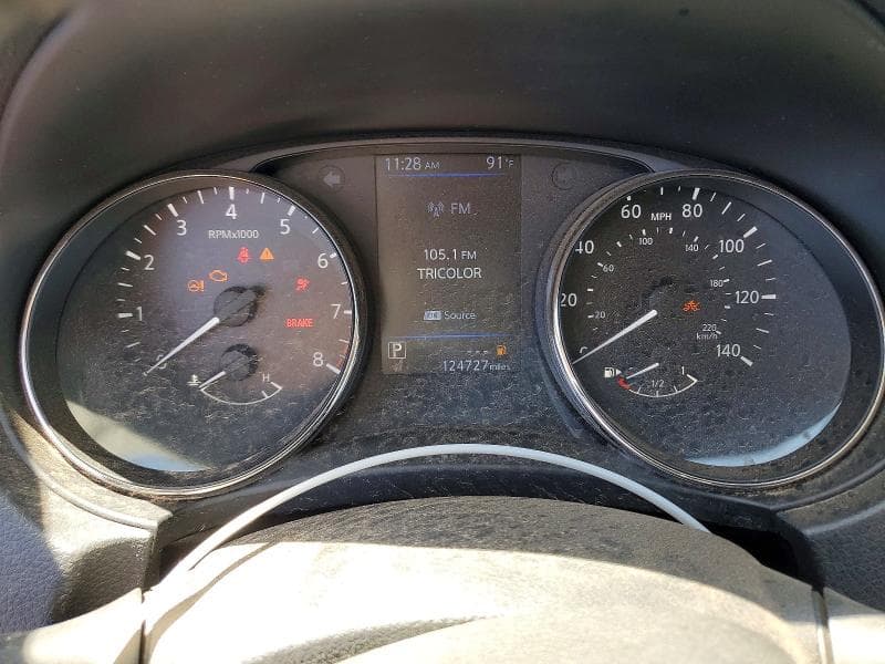 2018 NISSAN ROGUE SV 9