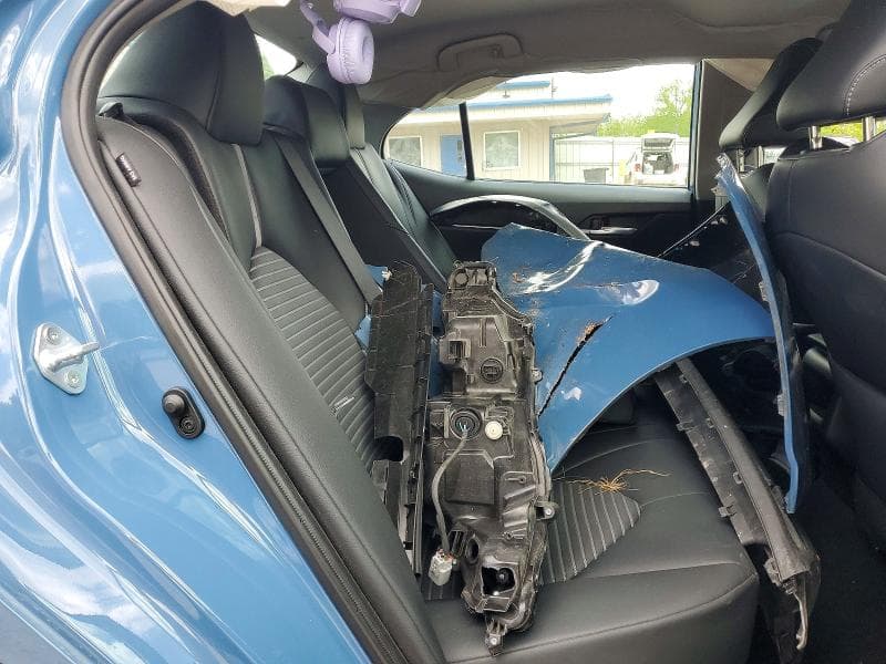 2024 TOYOTA CAMRY SE 10
