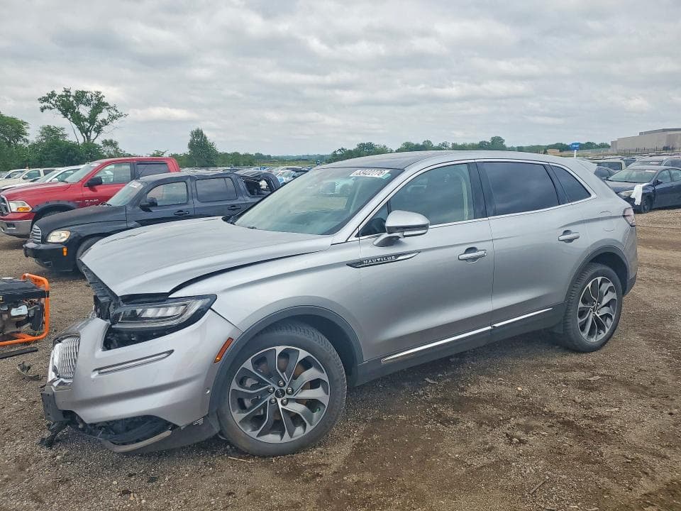 2022 LINCOLN NAUTILUS RESERVE - 1