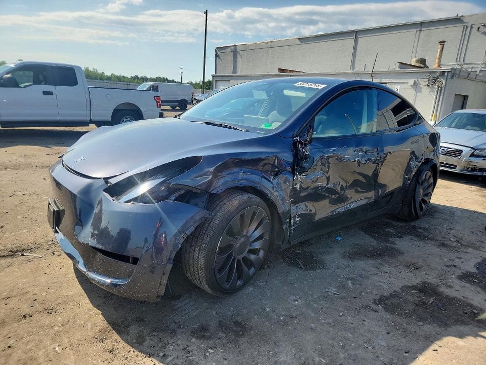 2025 TESLA MODEL Y - 1