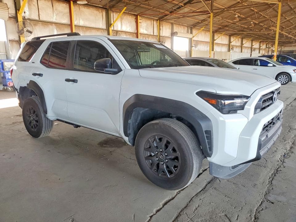 2025 TOYOTA 4RUNNER SR5 4