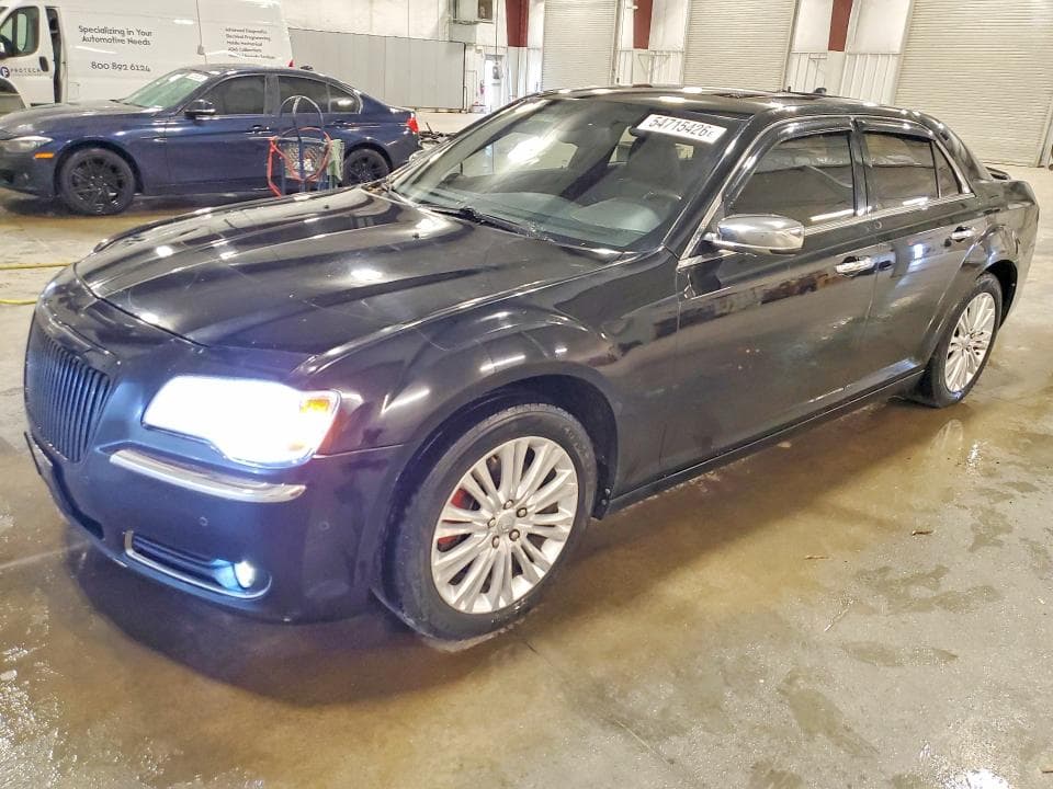 2012 CHRYSLER 300C - 1