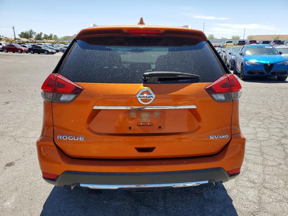 2018 NISSAN ROGUE SV 6