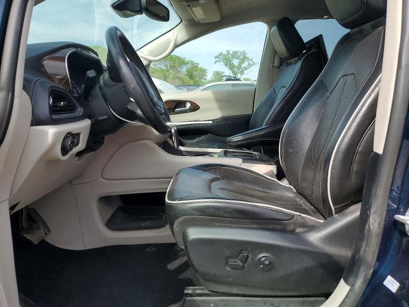 2022 CHRYSLER PACIFICA LIMITED 7