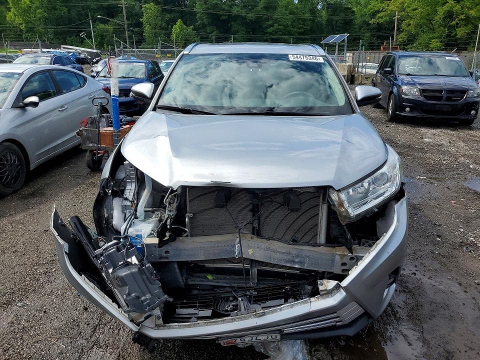2018 TOYOTA HIGHLANDER XLE 5