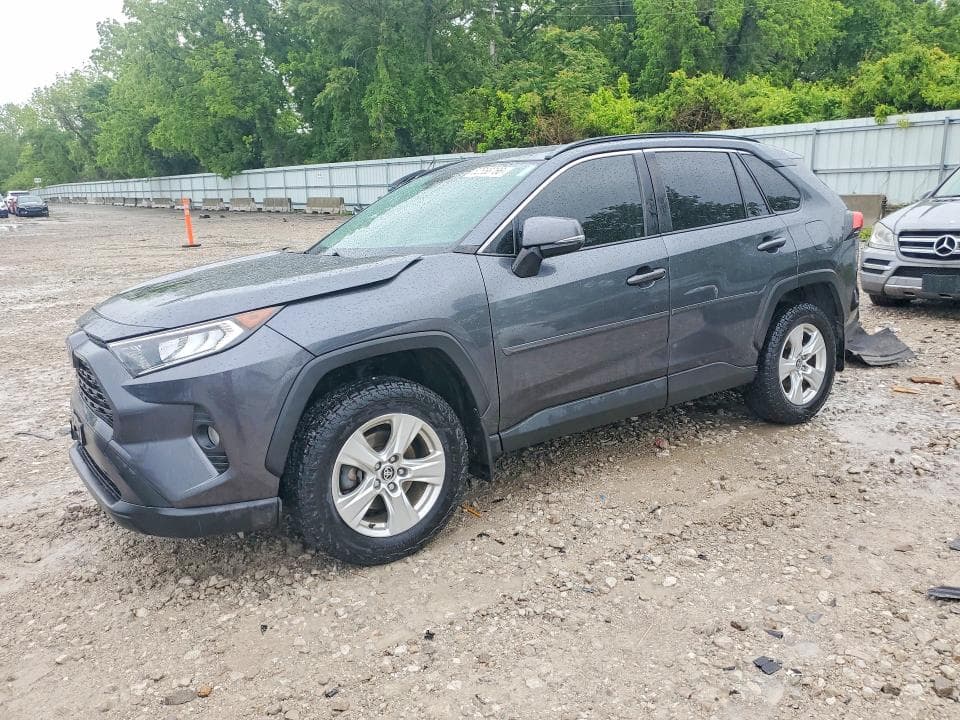 2020 TOYOTA RAV4 XLE - 1